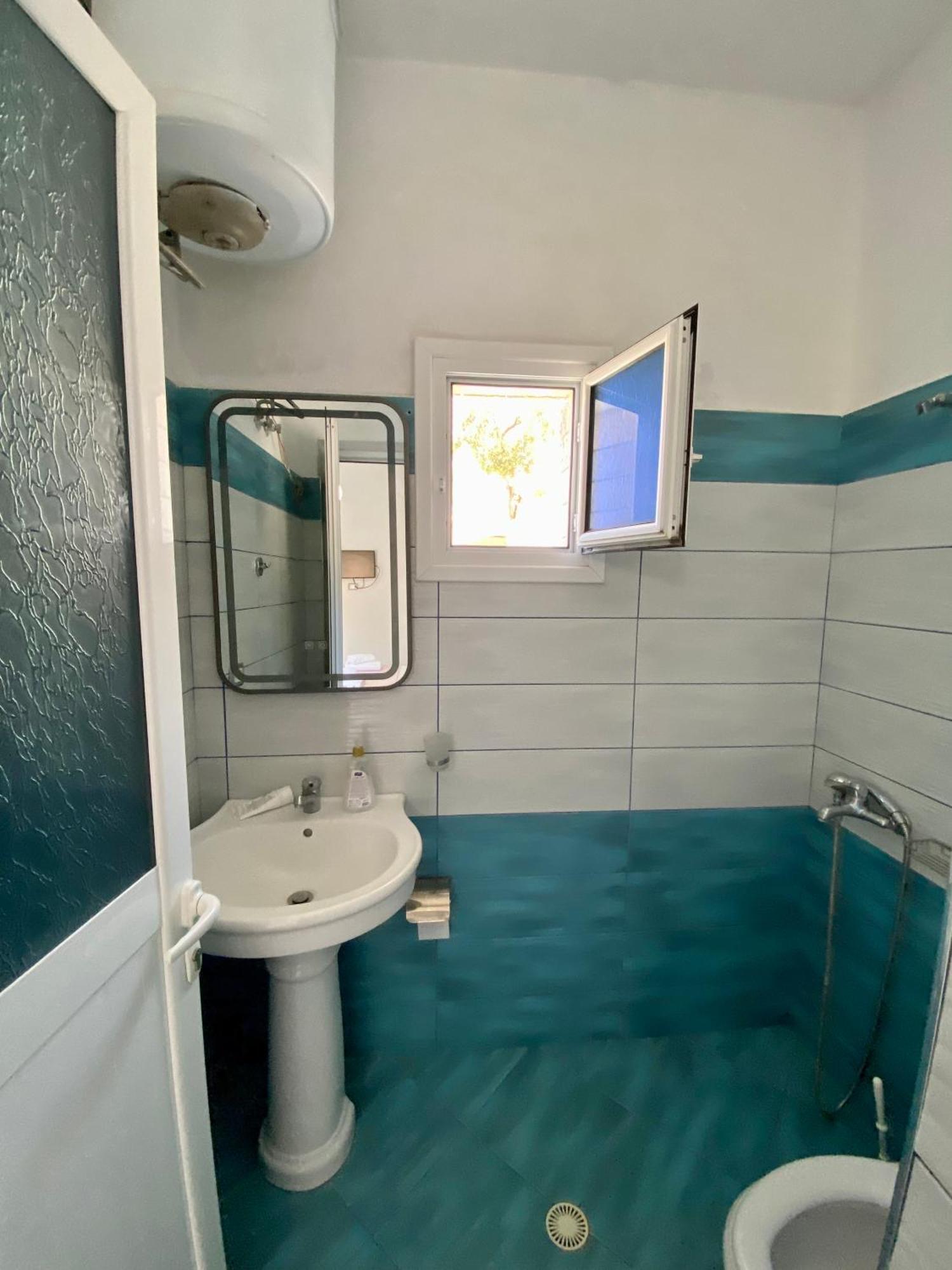 Ksamil Guest House Dea Eksteriør bilde